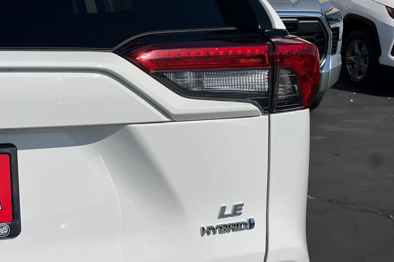 2022 Toyota RAV4 Hybrid LE Roseville CA