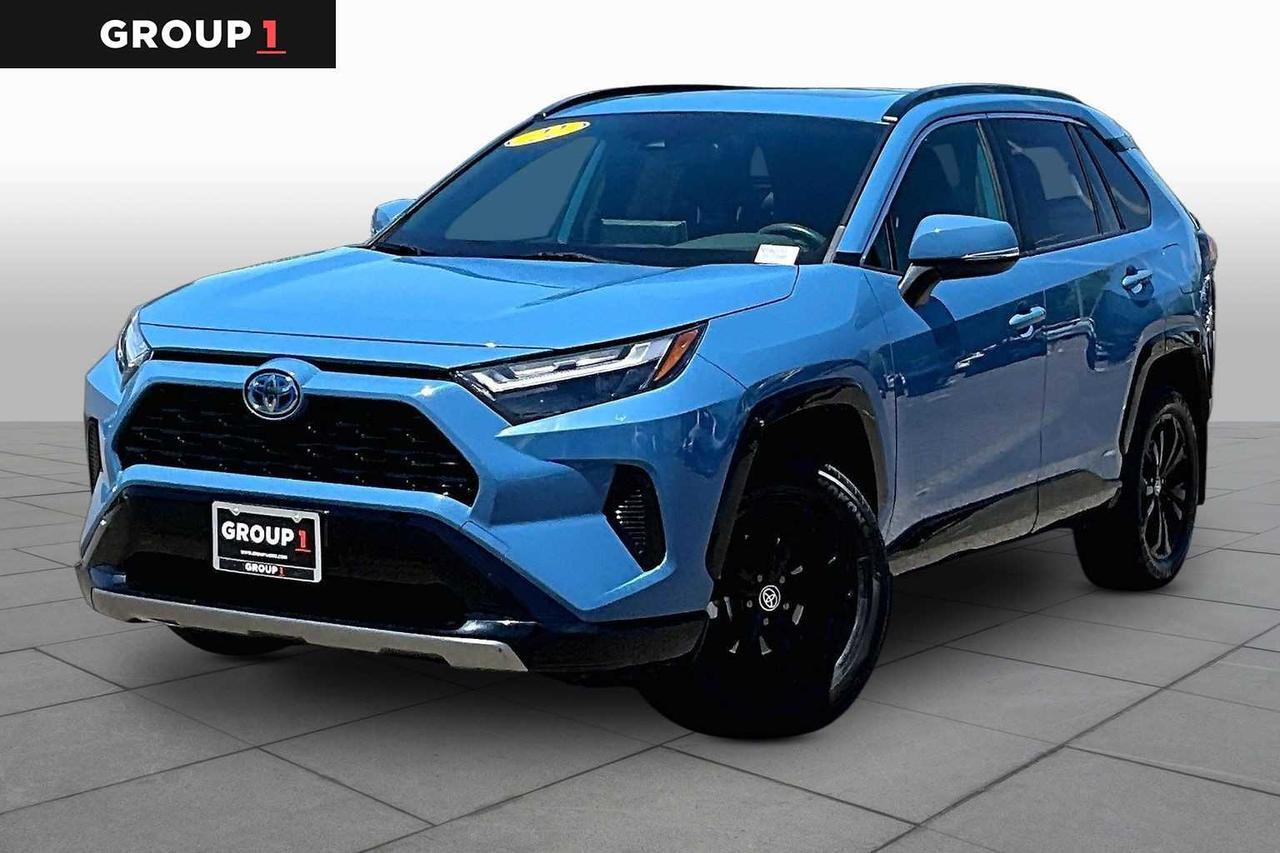 2022 Toyota RAV4 Hybrid SE 2022 Toyota RAV4 Hybrid SE
