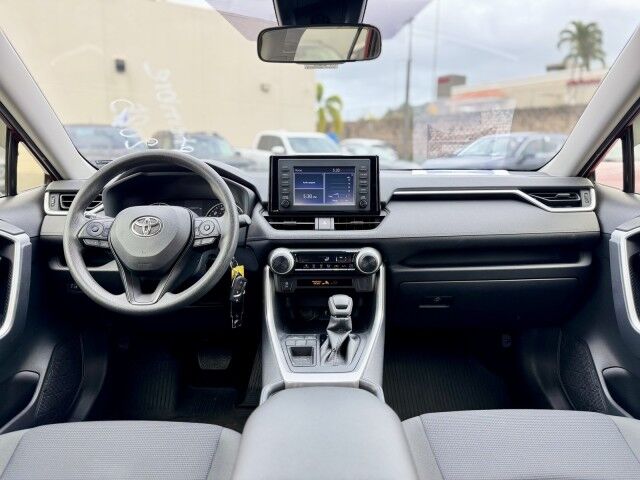2022 Toyota RAV4 LE Bayamón PR