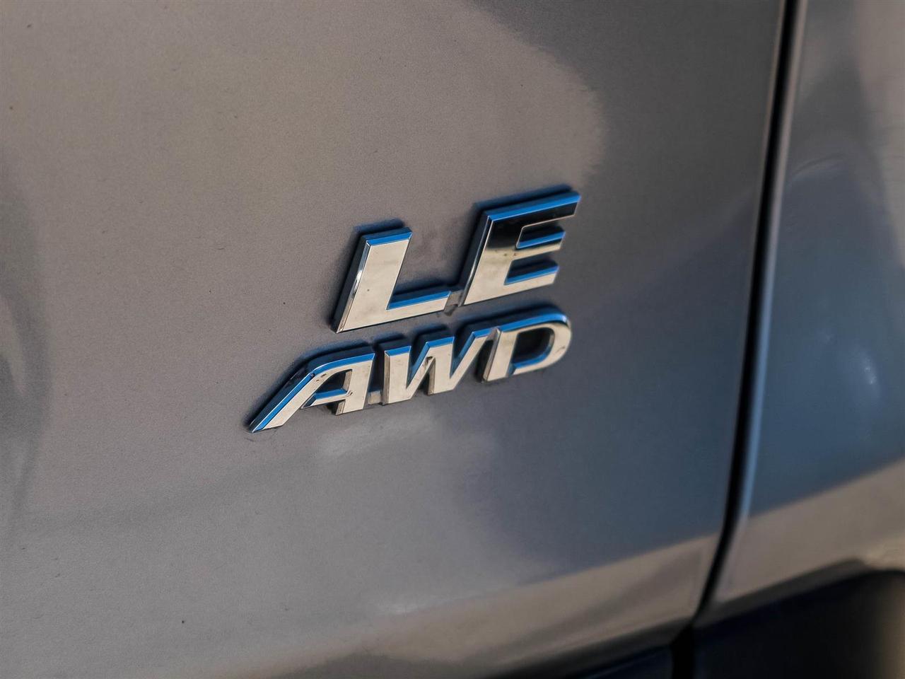 2022 Toyota RAV4 LE Mississauga ON