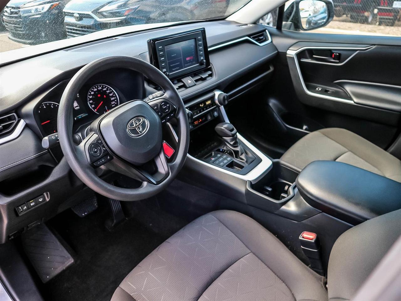 2022 Toyota RAV4 LE Mississauga ON