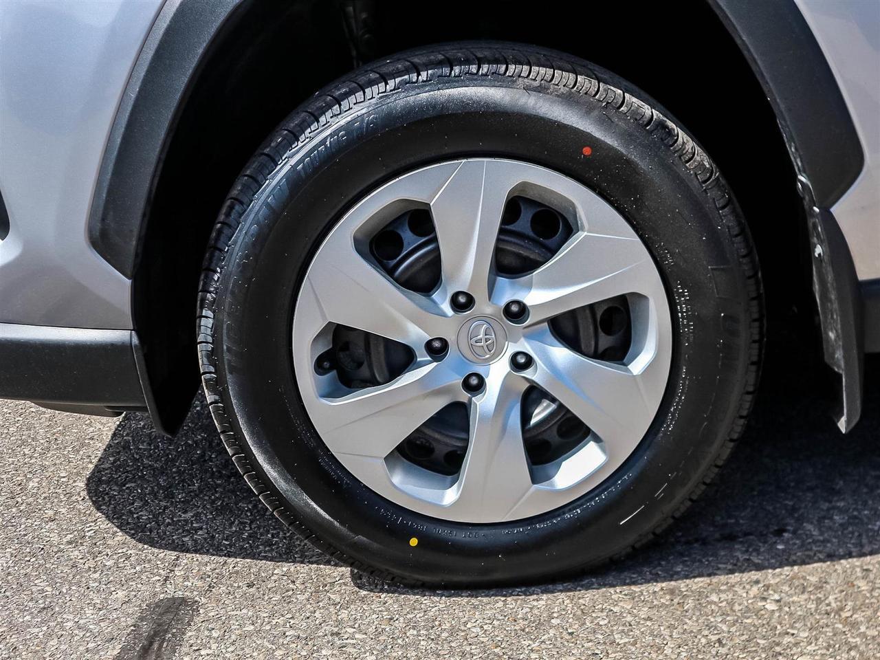 2022 Toyota RAV4 LE Mississauga ON