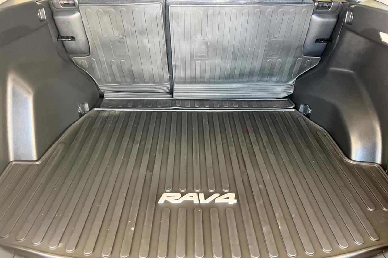 2022 Toyota RAV4 LE Roseville CA