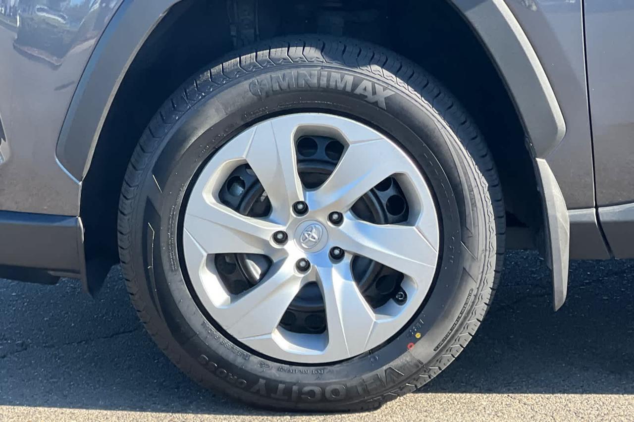2022 Toyota RAV4 LE Roseville CA