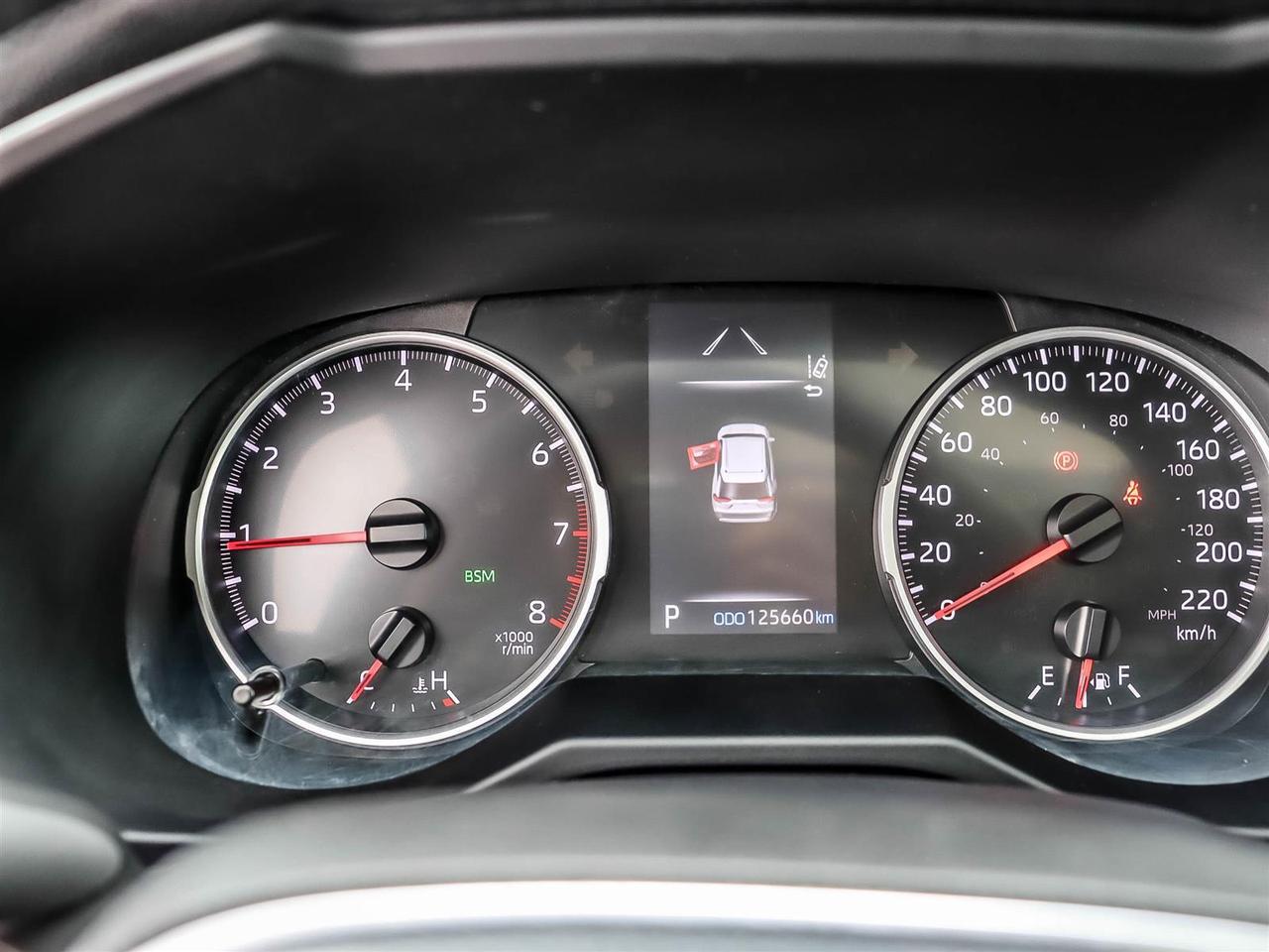 2022 Toyota RAV4 XLE Mississauga ON