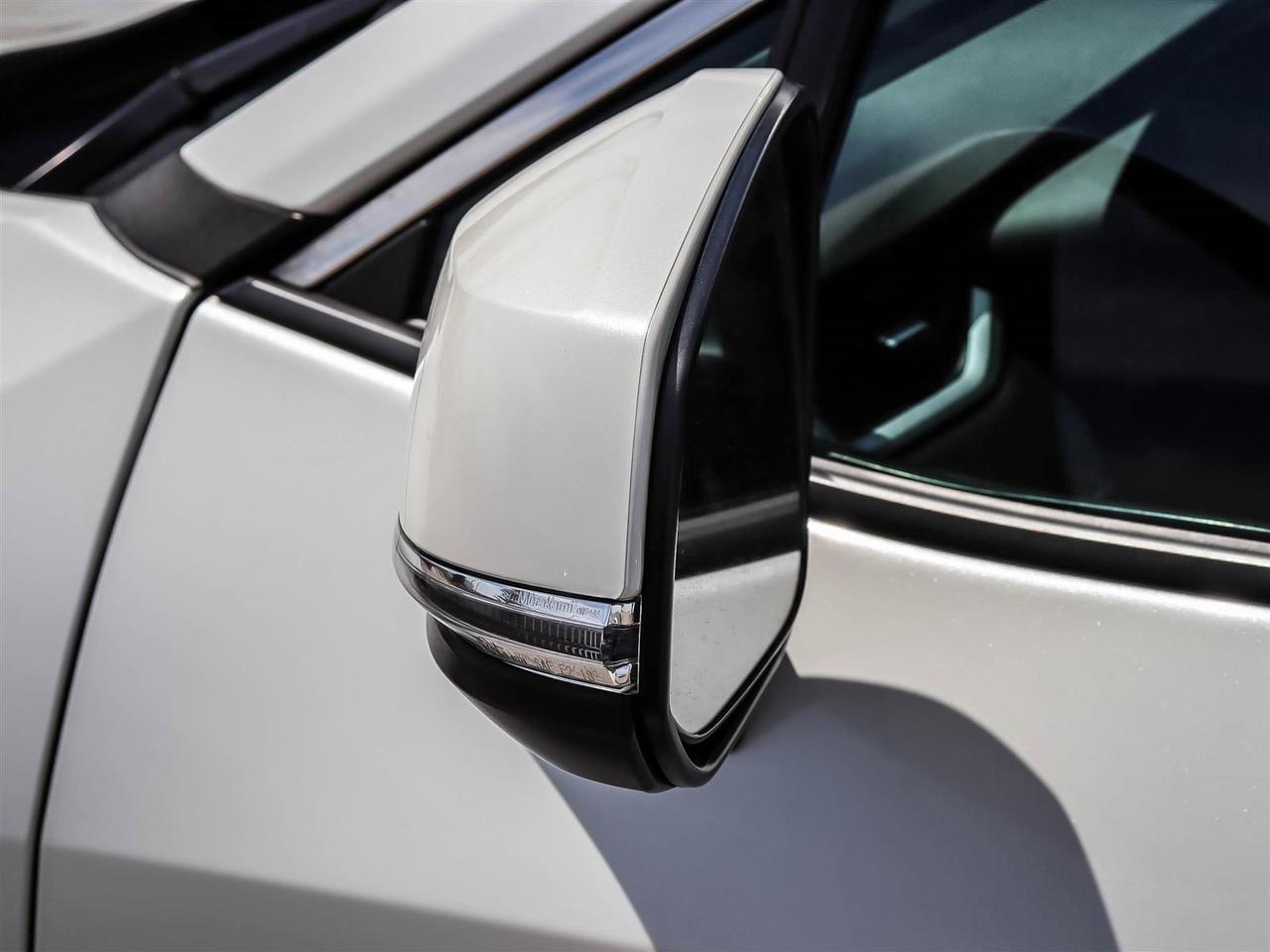 2022 Toyota RAV4 XLE Mississauga ON