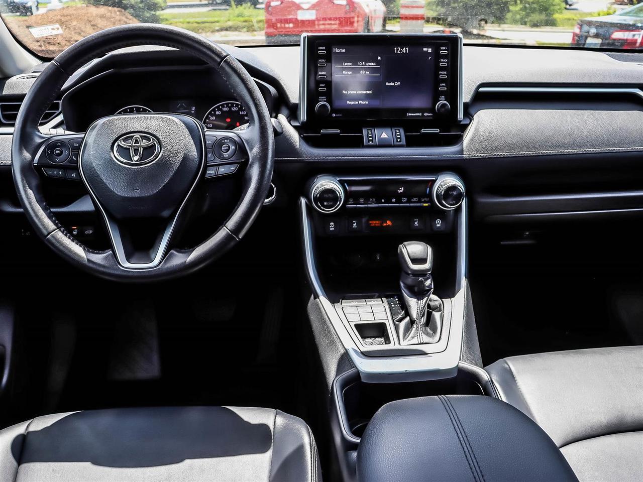 2022 Toyota RAV4 XLE Mississauga ON