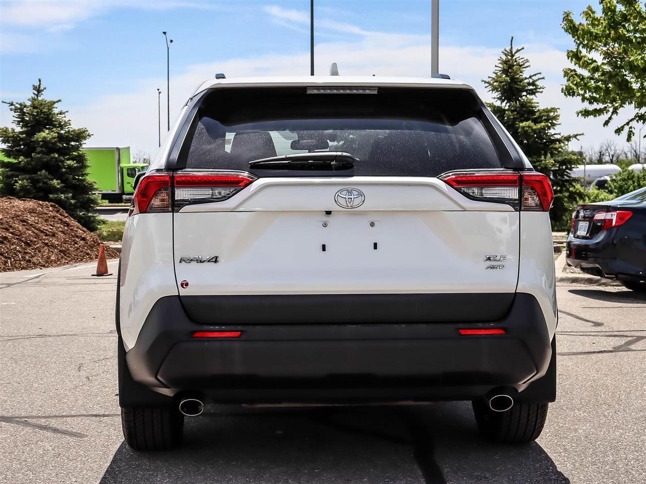 2022 Toyota RAV4 XLE Mississauga ON