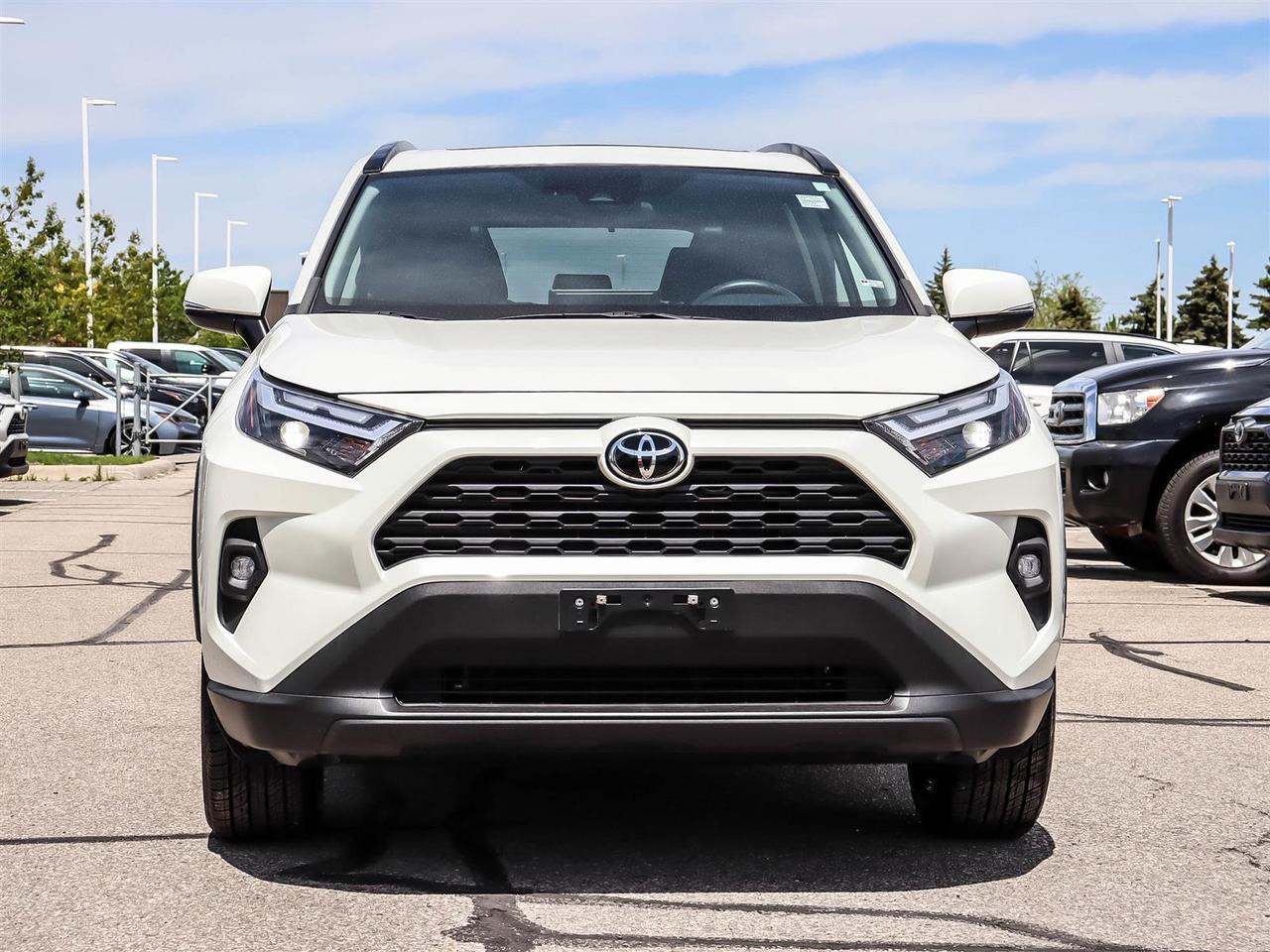 2022 Toyota RAV4 XLE Mississauga ON