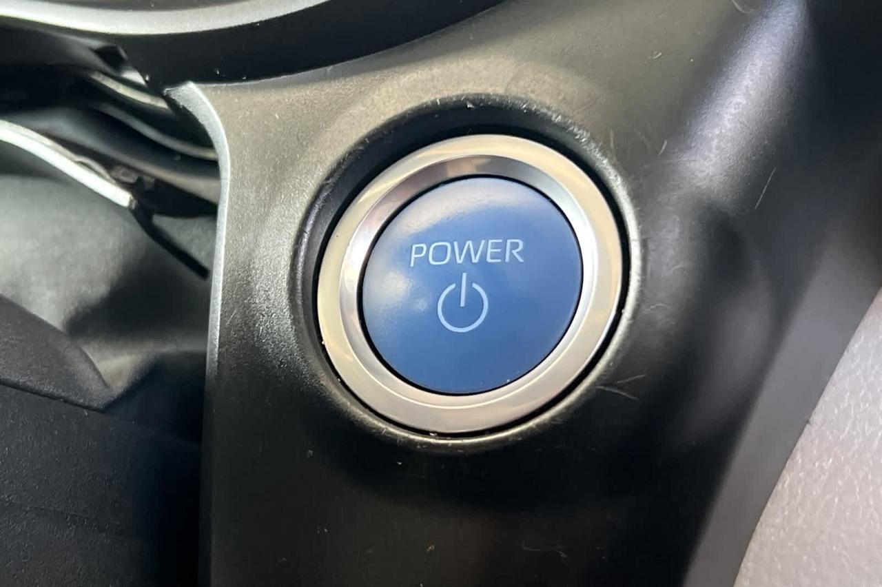 2022 Toyota Sienna LE Roseville CA