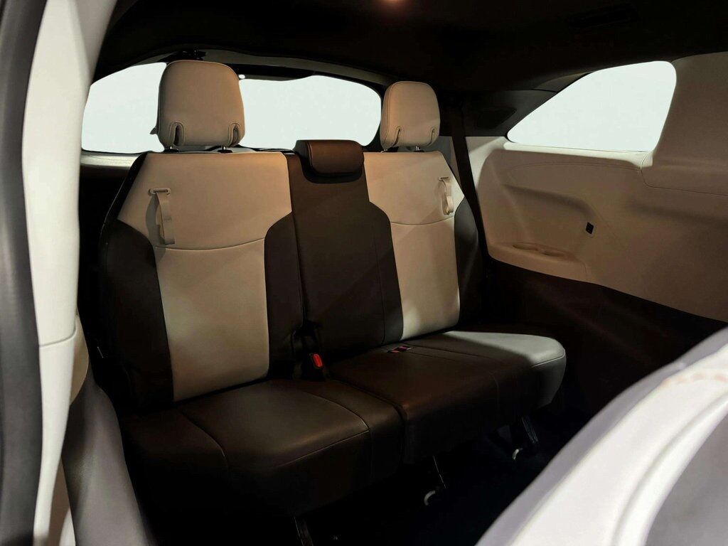 2022 Toyota Sienna Limited San Clemente CA