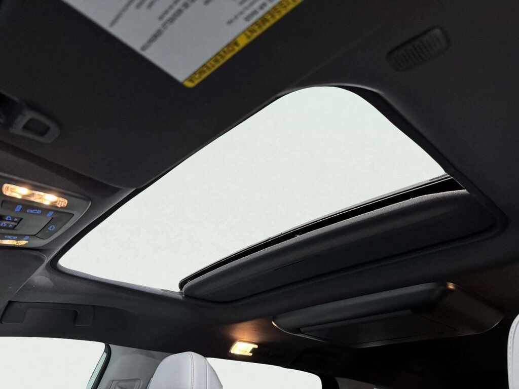 2022 Toyota Sienna Limited San Clemente CA