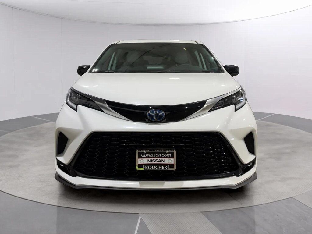 2022 Toyota Sienna Limited San Clemente CA