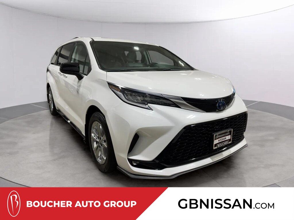 2022 Toyota Sienna Limited