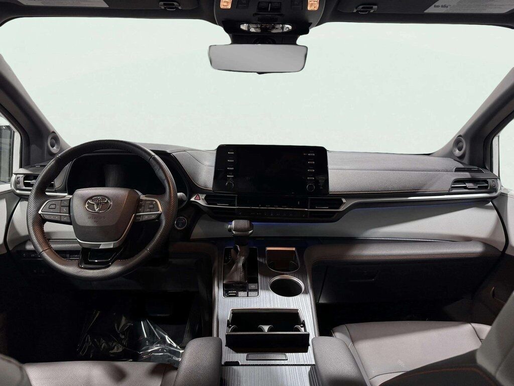 2022 Toyota Sienna Limited San Clemente CA