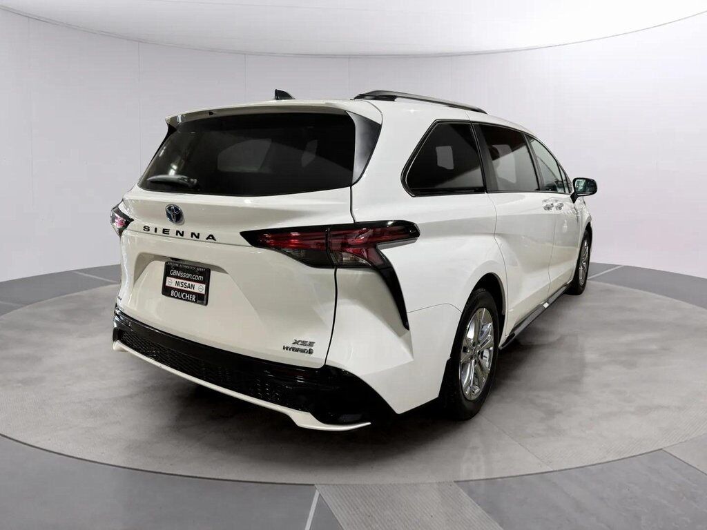 2022 Toyota Sienna Limited San Clemente CA