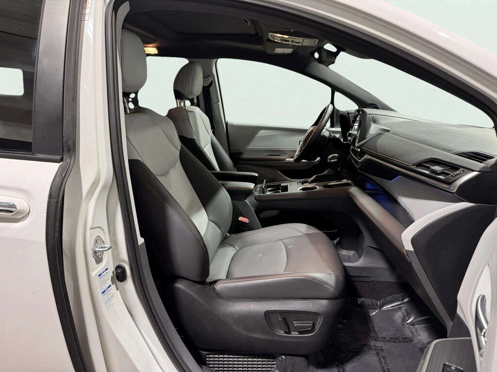 2022 Toyota Sienna Limited San Clemente CA