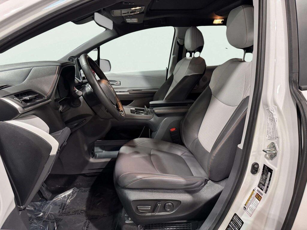 2022 Toyota Sienna Limited San Clemente CA