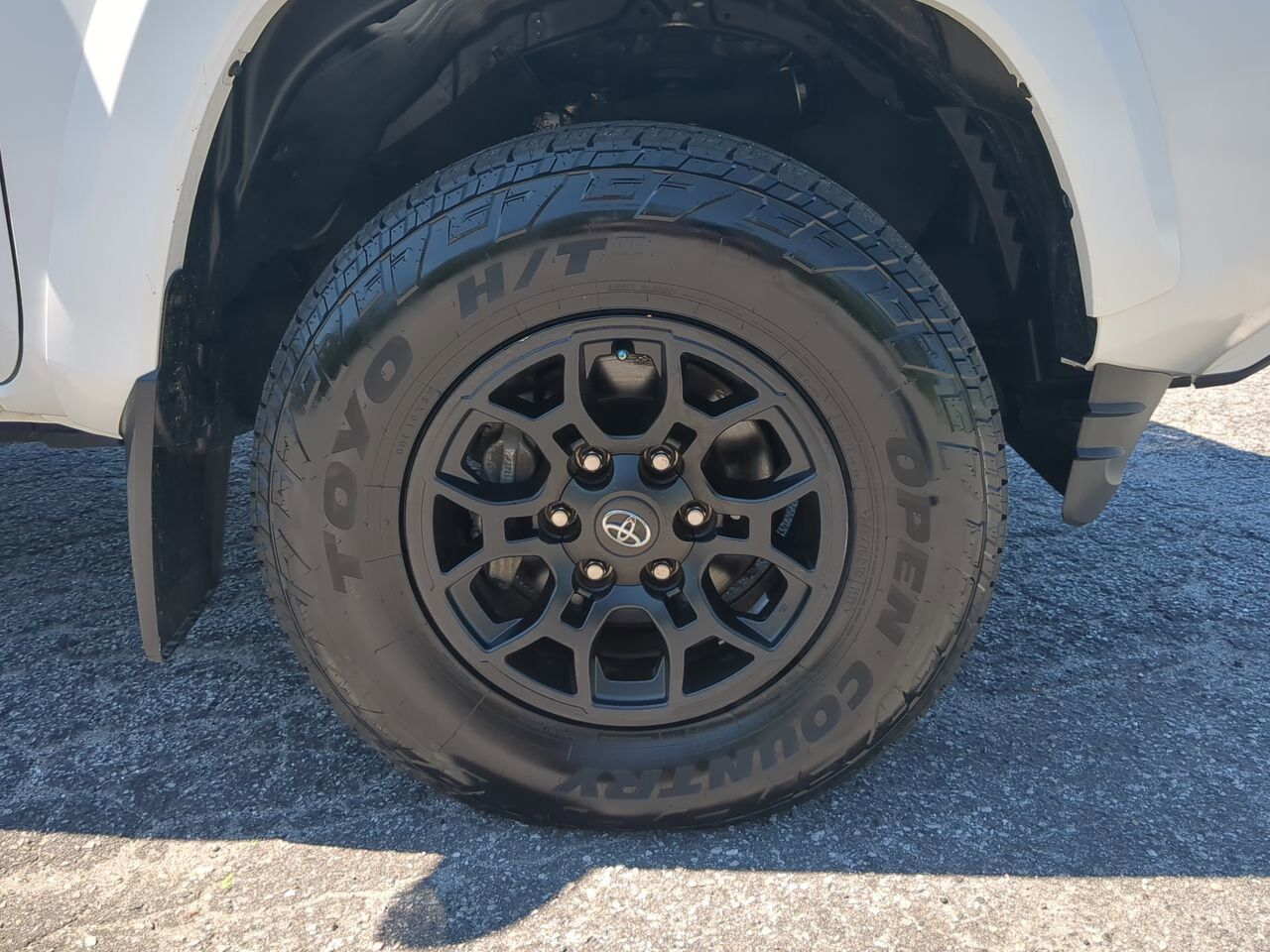 2022 Toyota Tacoma 2WD SR5 Appleton WI