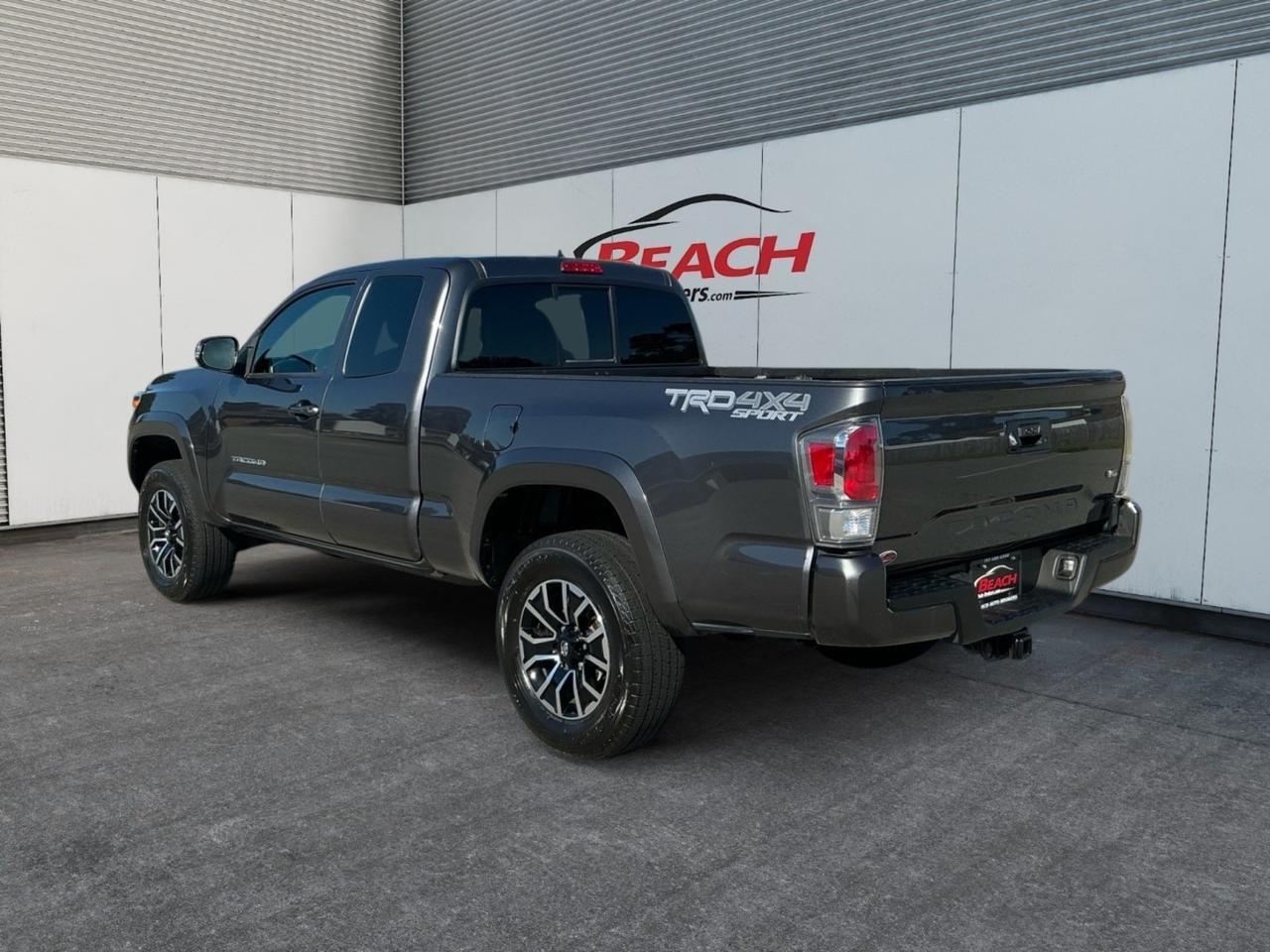 2022 Toyota Tacoma 4WD TRD Sport, APPLE CARPLAY/ANDROID AUTO, TOW PACKAGE, BED LINER, POWER SLIDING REAR WINDOW, BACKUP CAMERA, POWER MIRRORS, BLUETOOTH, CLEAN CARFAX, ONLY 1 OWNER, COME AND TEST DRIVE TODAY! Norfolk VA 2022 Toyota Tacoma 4WD TRD Sport, APPLE CARPLAY/ANDROID AUTO, TOW PACKAGE, BED LINER, POWER SLIDING REAR WINDOW, BACKUP CAMERA, POWER MIRRORS, BLUETOOTH, CLEAN CARFAX, ONLY 1 OWNER, COME AND TEST DRIVE TODAY! Norfolk VA