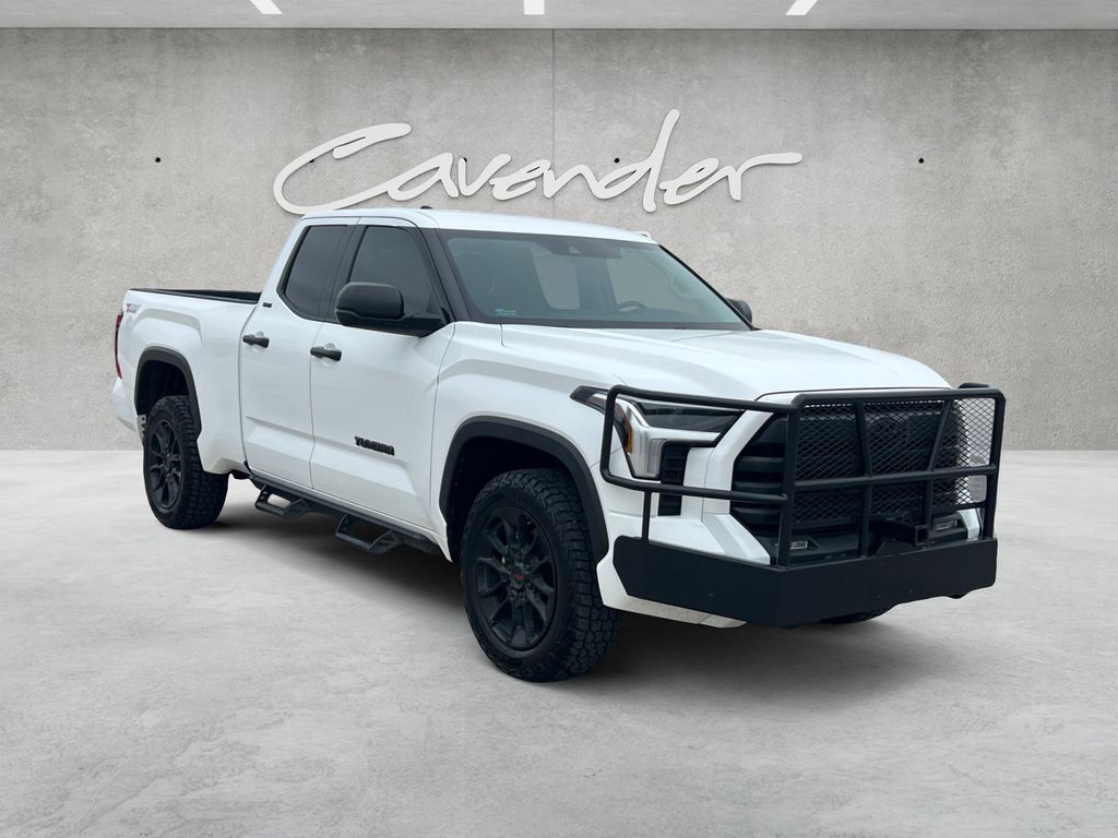 2022 Toyota Tundra SR5