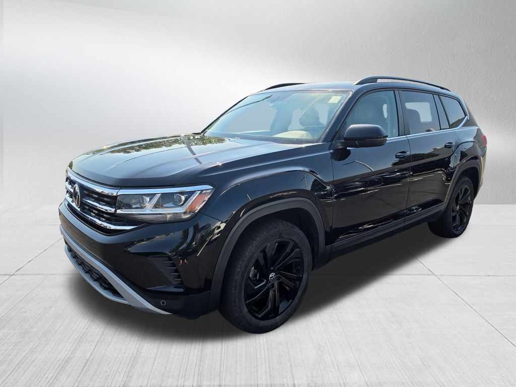 2022 Volkswagen Atlas 3.6L V6 SE w/Technology