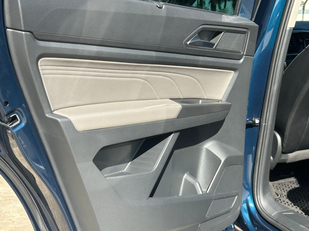 2022 Volkswagen Atlas 3.6L V6 SE w/Technology Tampa FL