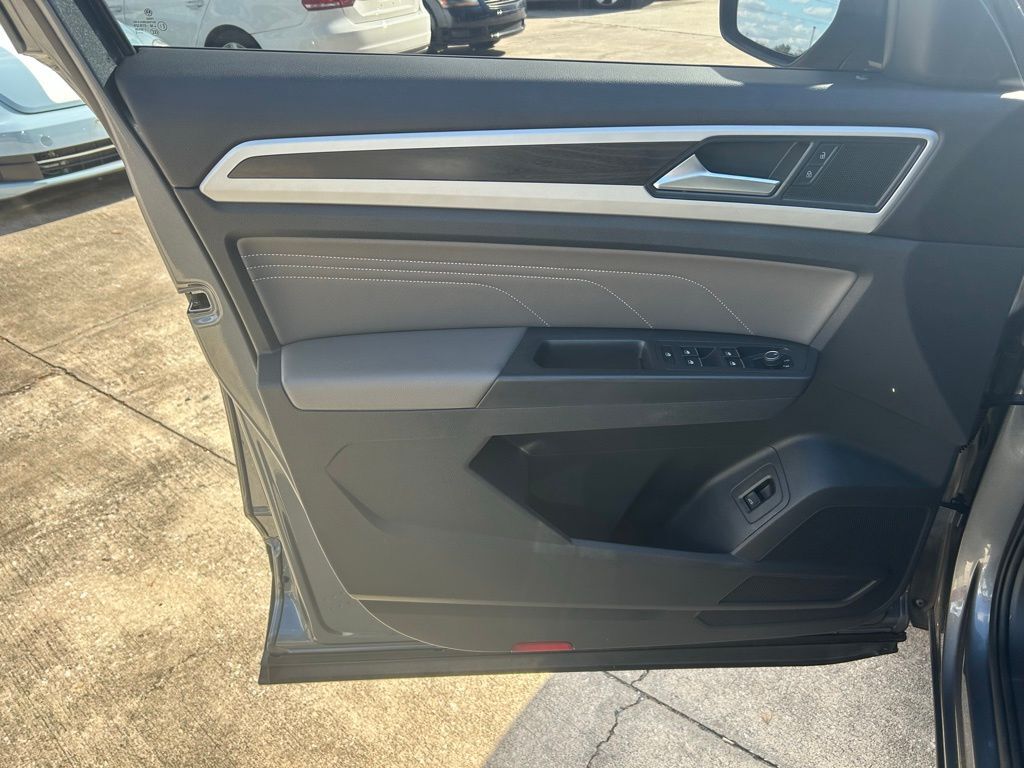 2022 Volkswagen Atlas 3.6L V6 SE w/Technology Tampa FL