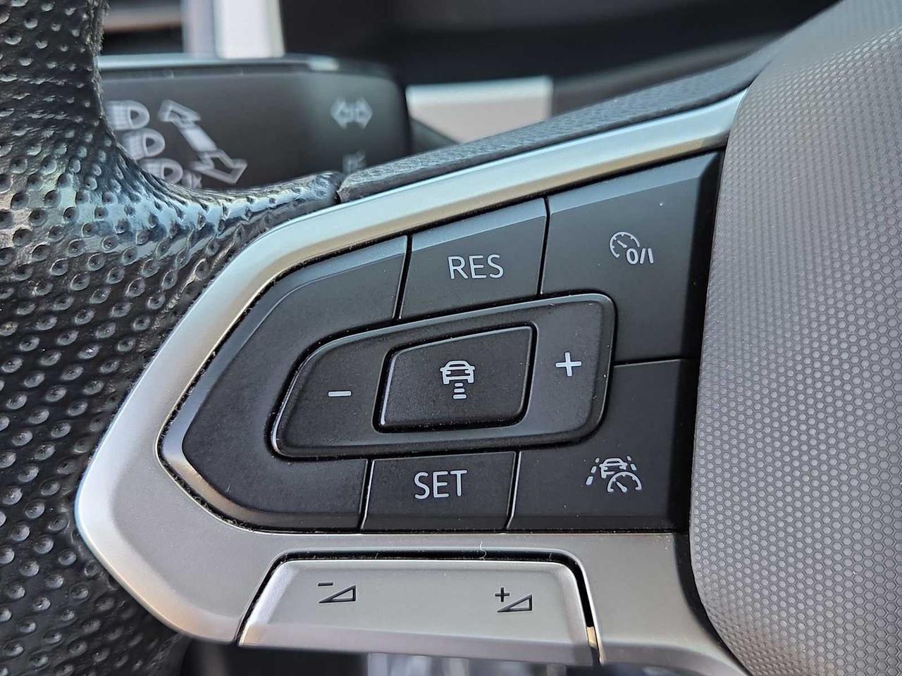 2022 Volkswagen Atlas 3.6L V6 SEL Premium R-Line Irving TX