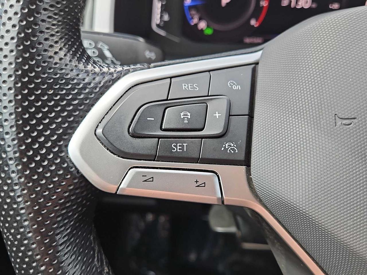 2022 Volkswagen Atlas 3.6L V6 SEL Premium R-Line Irving TX