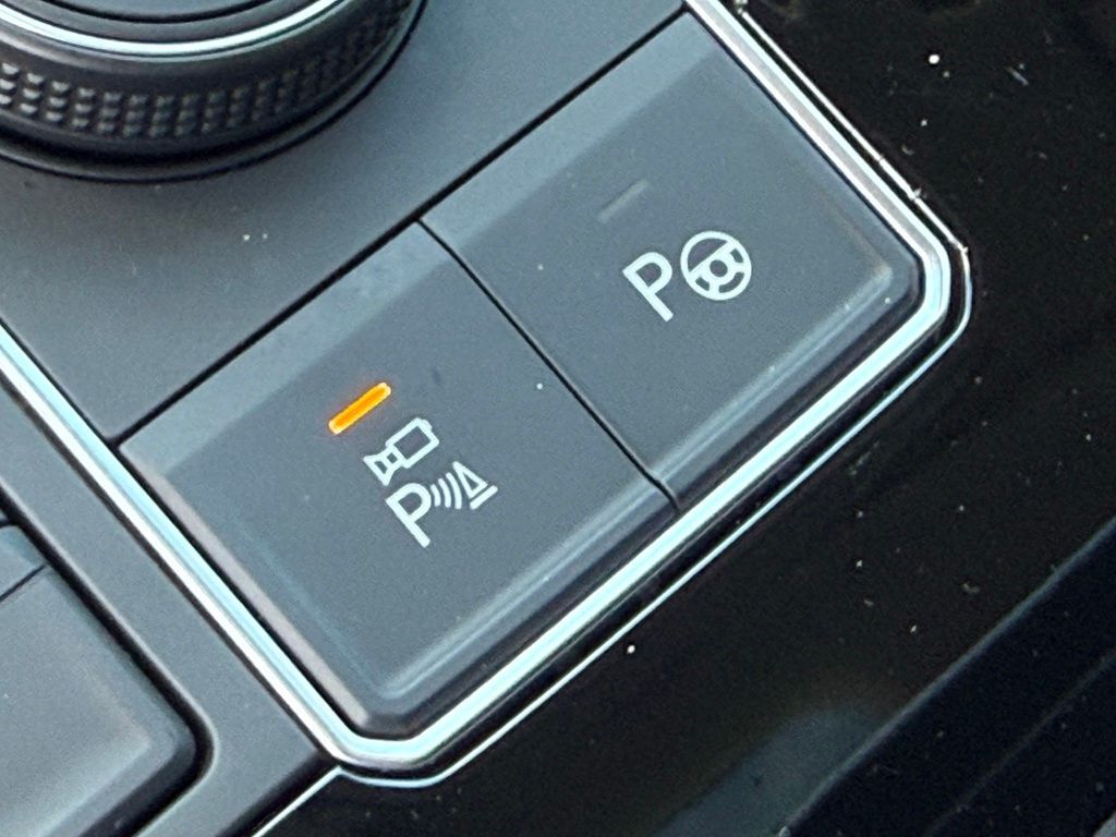 2022 Volkswagen Atlas 3.6L V6 SEL Premium R-Line Lakeland FL