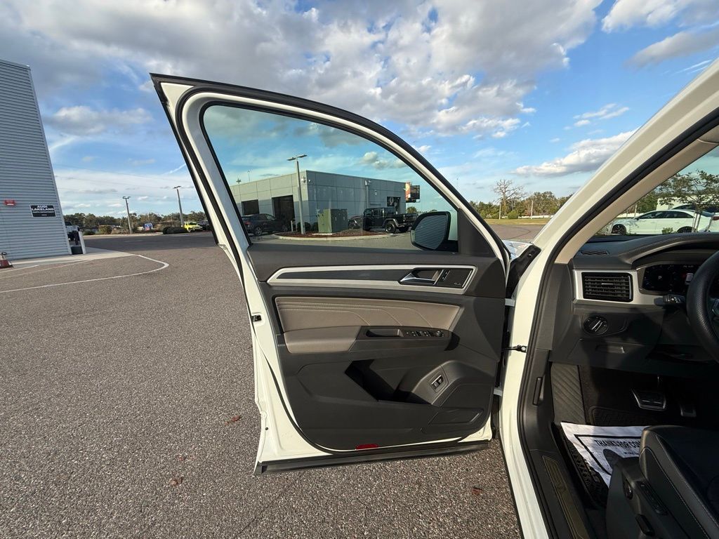 2022 Volkswagen Atlas 3.6L V6 SEL Premium R-Line Lakeland FL