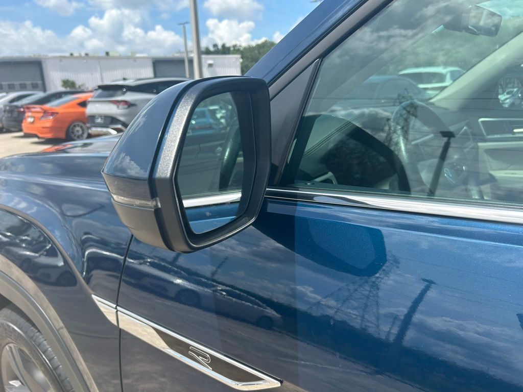 2022 Volkswagen Atlas 3.6L V6 SEL R-Line Tampa FL