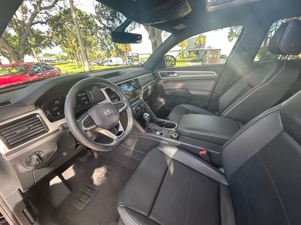 2022 Volkswagen Atlas Cross Sport 2.0T SE w/Technology Tampa FL