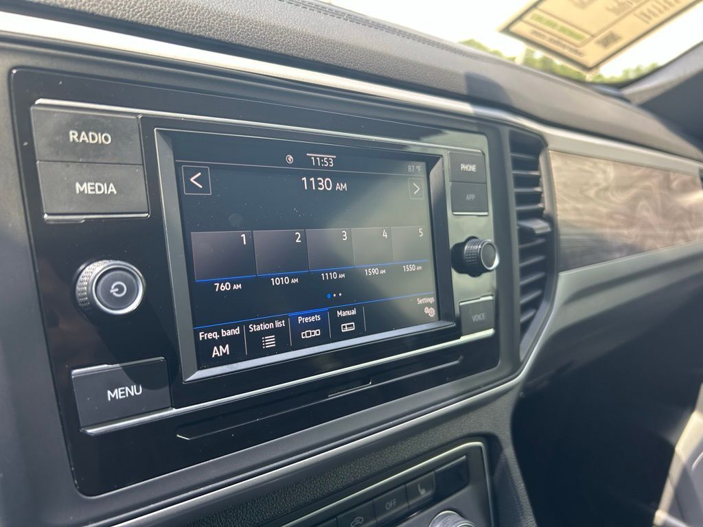 2022 Volkswagen Atlas Cross Sport 2.0T SE Tampa FL