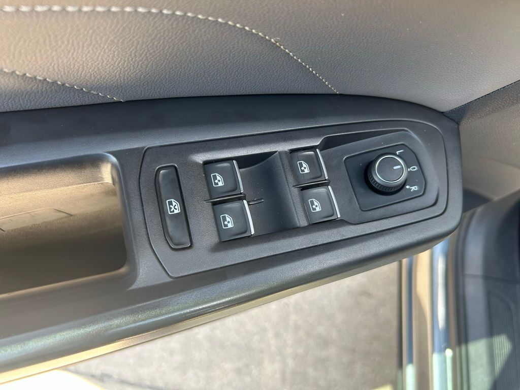 2022 Volkswagen Atlas Cross Sport 2.0T SE Tampa FL