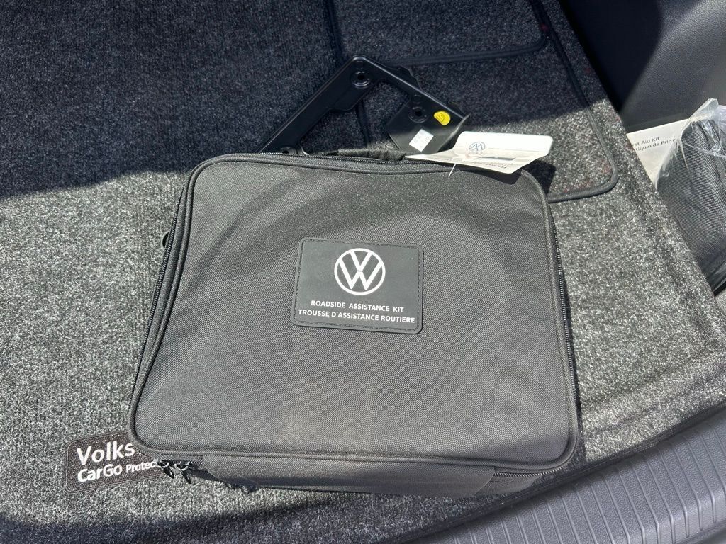 2022 Volkswagen Atlas Cross Sport 2.0T SE Tampa FL