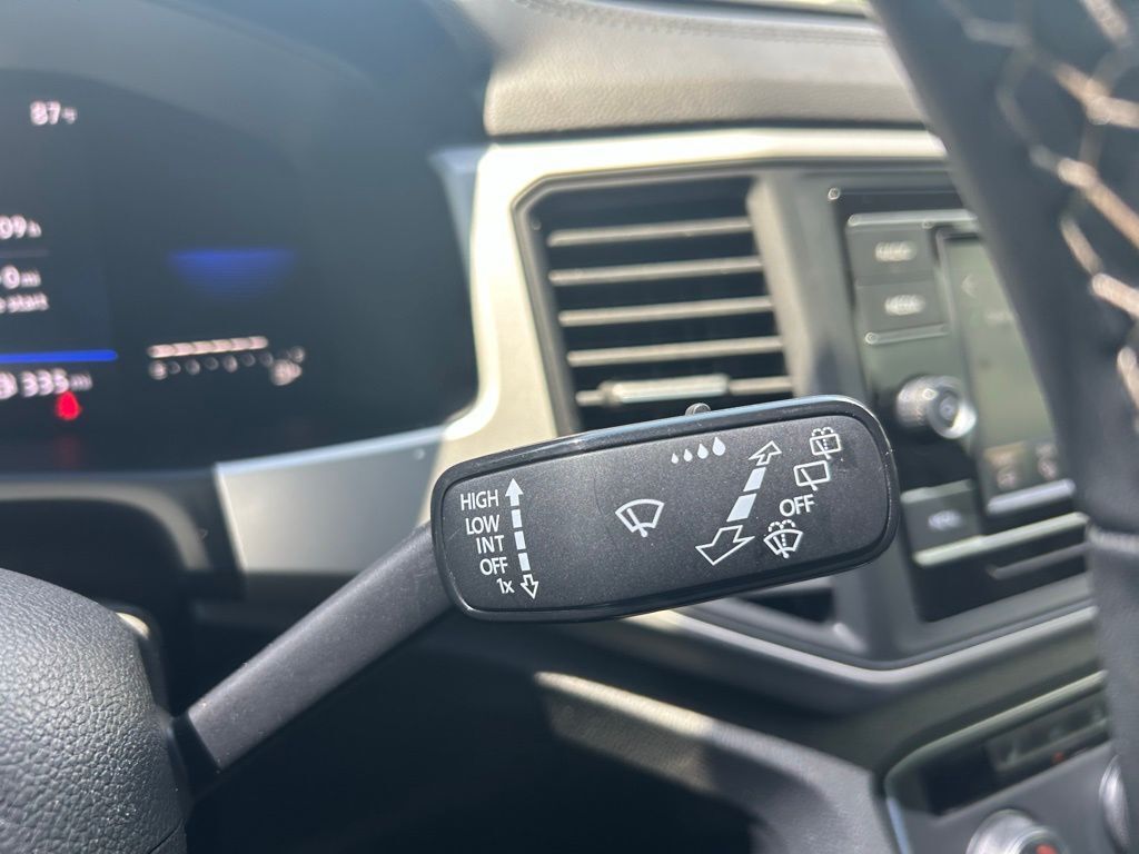 2022 Volkswagen Atlas Cross Sport 2.0T SE Tampa FL