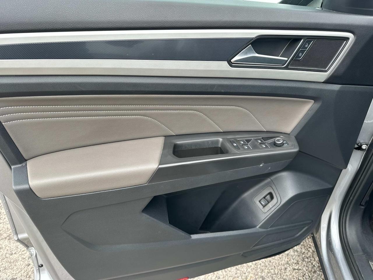 2022 Volkswagen Atlas Cross Sport 2.0T SEL R-Line Woodbridge VA