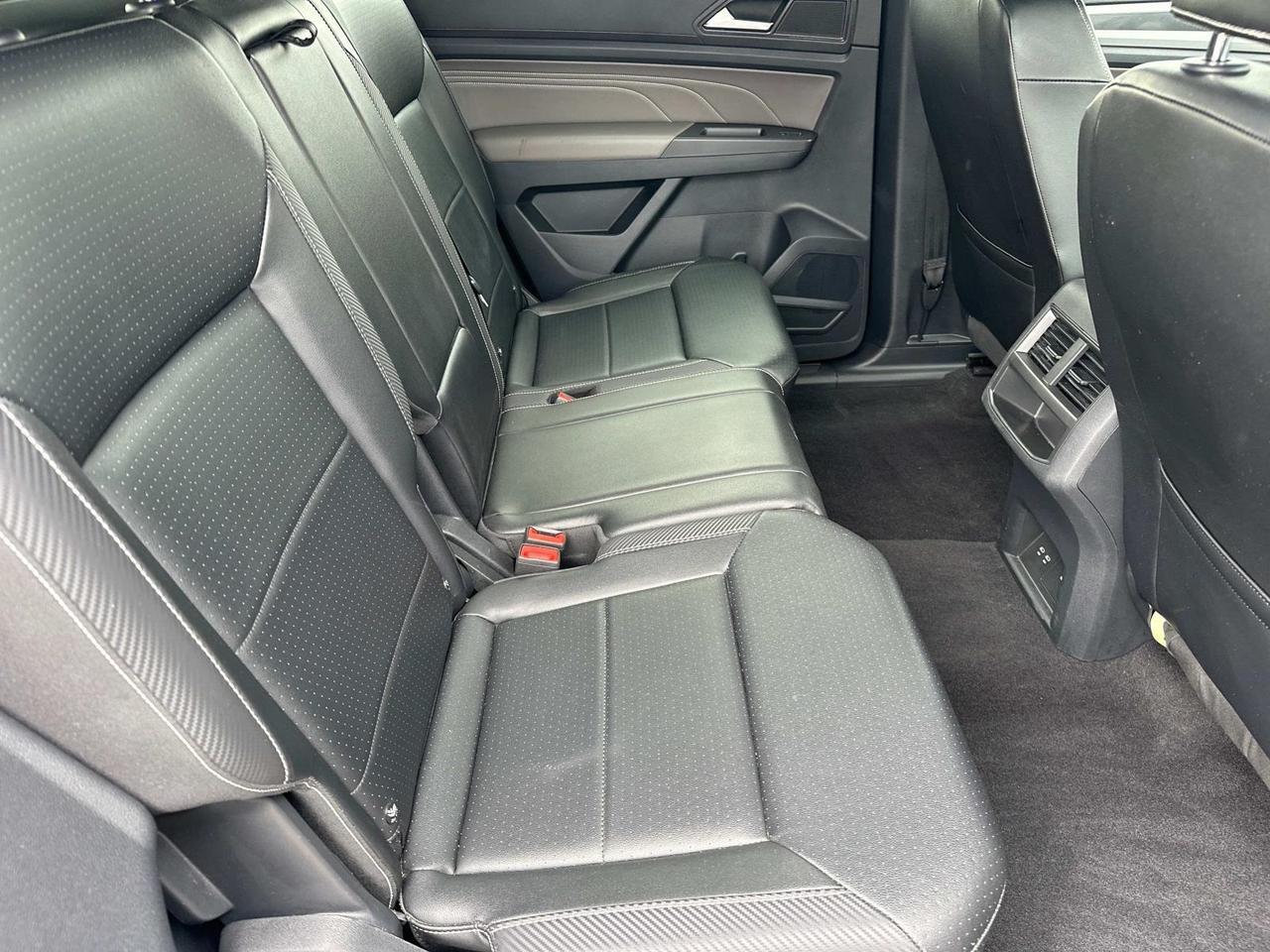 2022 Volkswagen Atlas Cross Sport 2.0T SEL R-Line Woodbridge VA