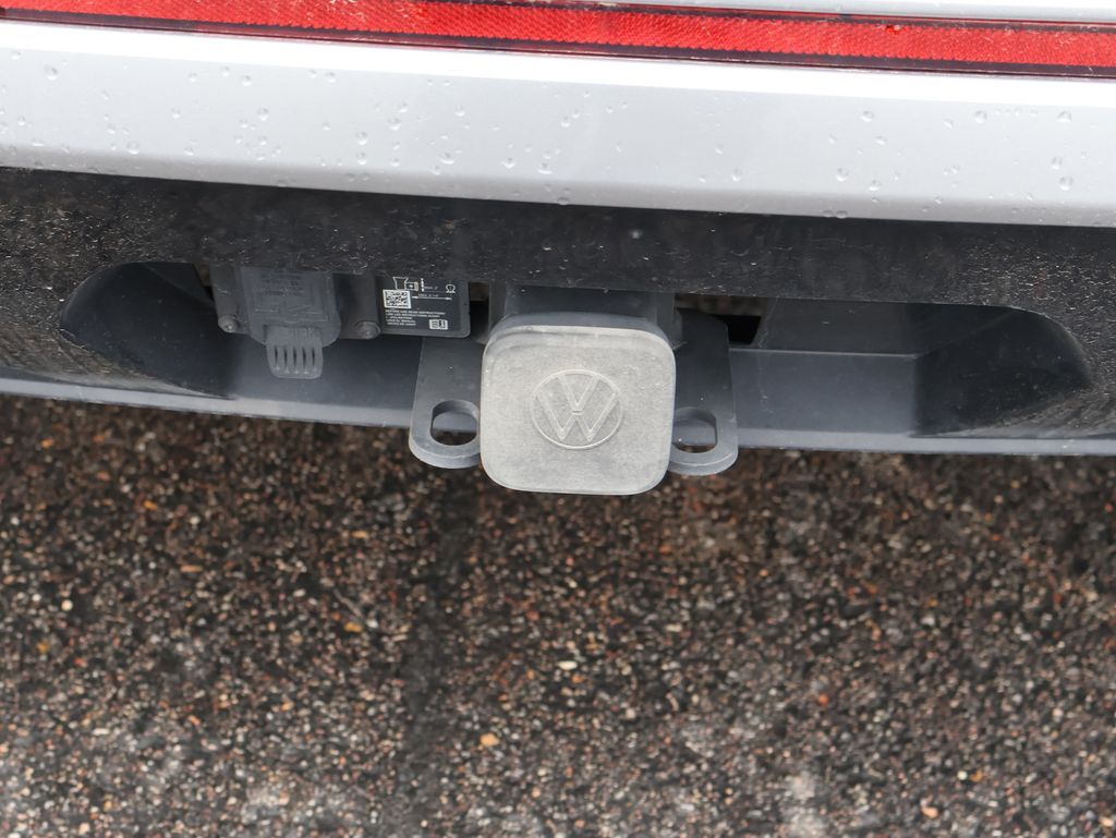 2022 Volkswagen Atlas Cross Sport 3.6L V6 SEL R-Line