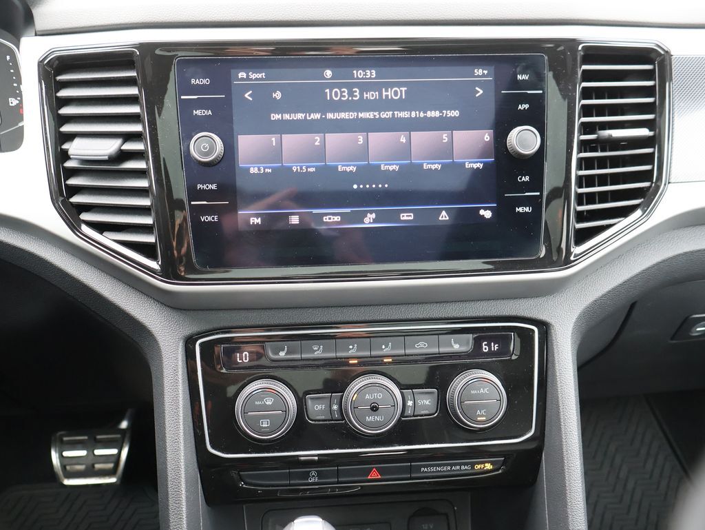 2022 Volkswagen Atlas Cross Sport 3.6L V6 SEL R-Line