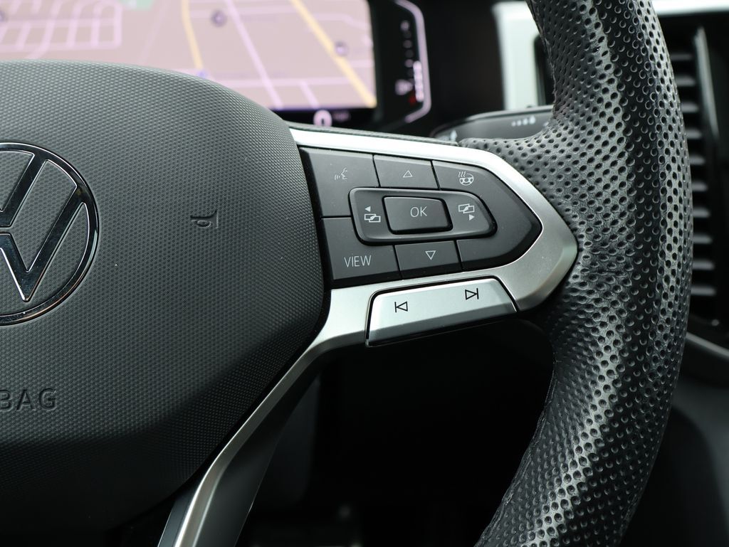 2022 Volkswagen Atlas Cross Sport 3.6L V6 SEL R-Line