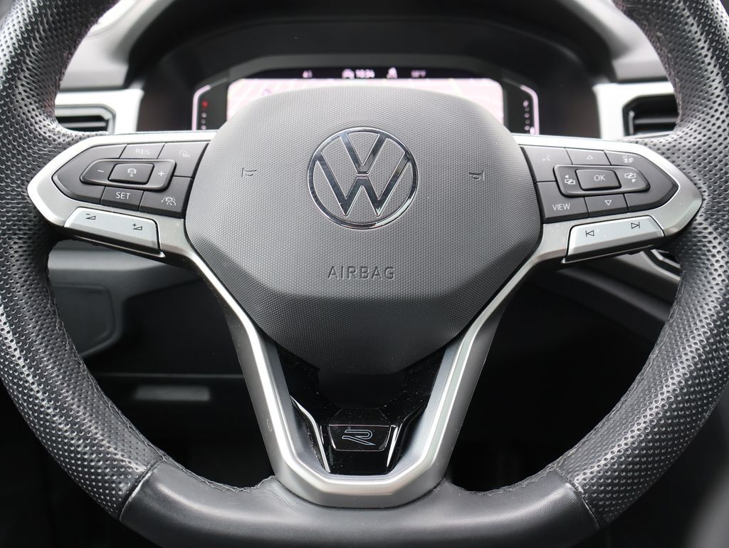 2022 Volkswagen Atlas Cross Sport 3.6L V6 SEL R-Line