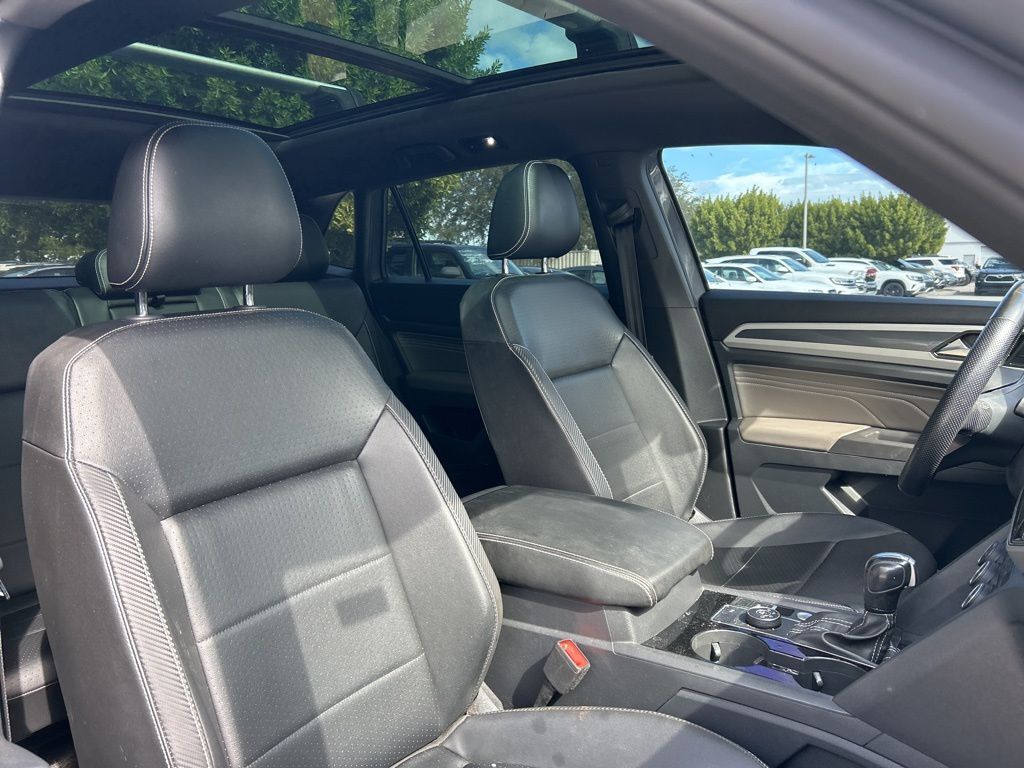 2022 Volkswagen Atlas Cross Sport 3.6L V6 SEL R-Line Tampa FL