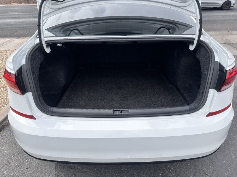 2022 Volkswagen Passat 2.0T R-Line St George UT 2022 Volkswagen Passat 2.0T R-Line St George UT