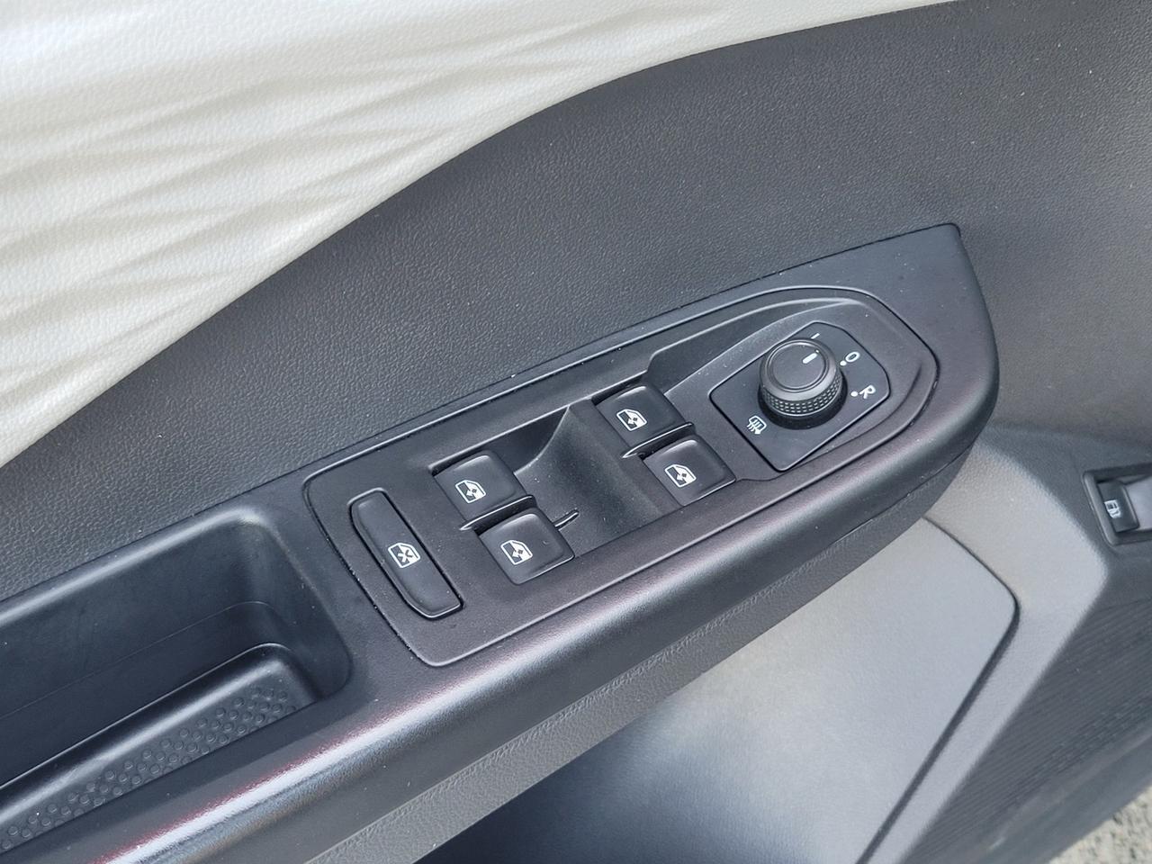 2022 Volkswagen TAOS S 4MOTION AWD Vacaville CA 2022 Volkswagen TAOS S 4MOTION AWD Vacaville CA