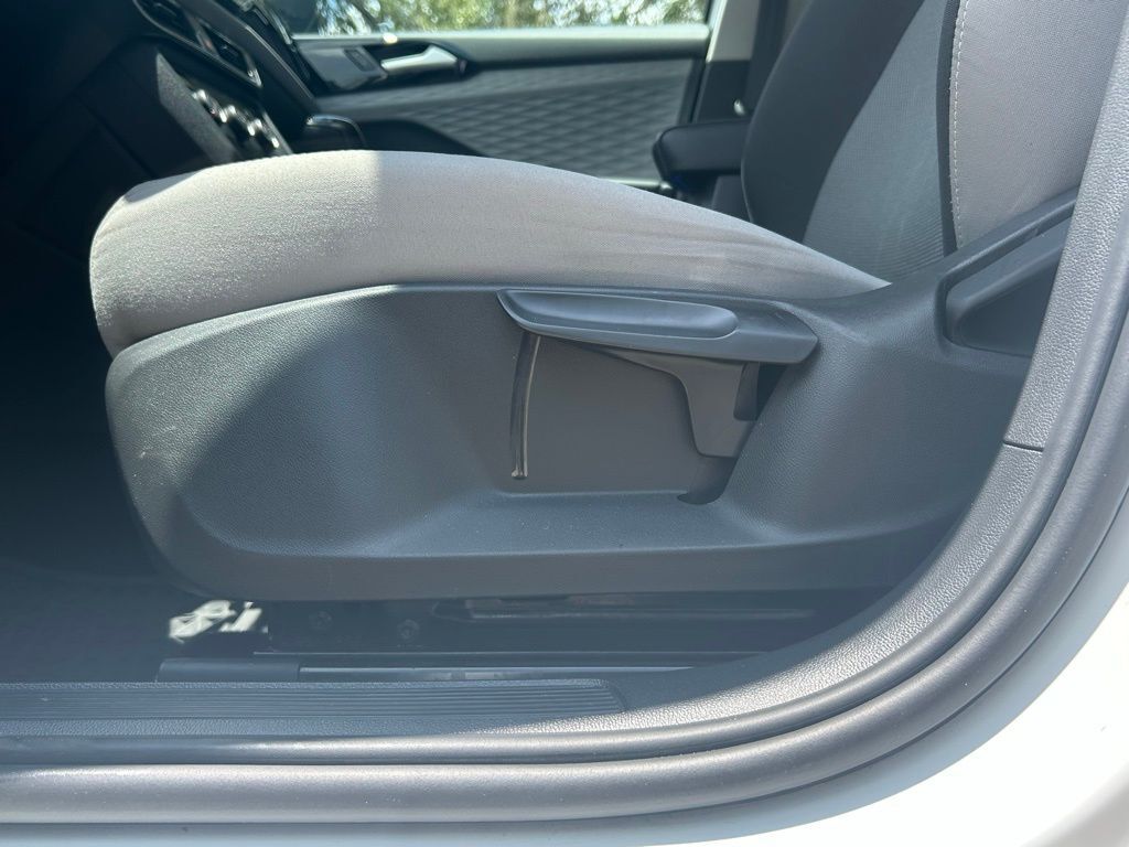 2022 Volkswagen Taos 1.5T S Tampa FL