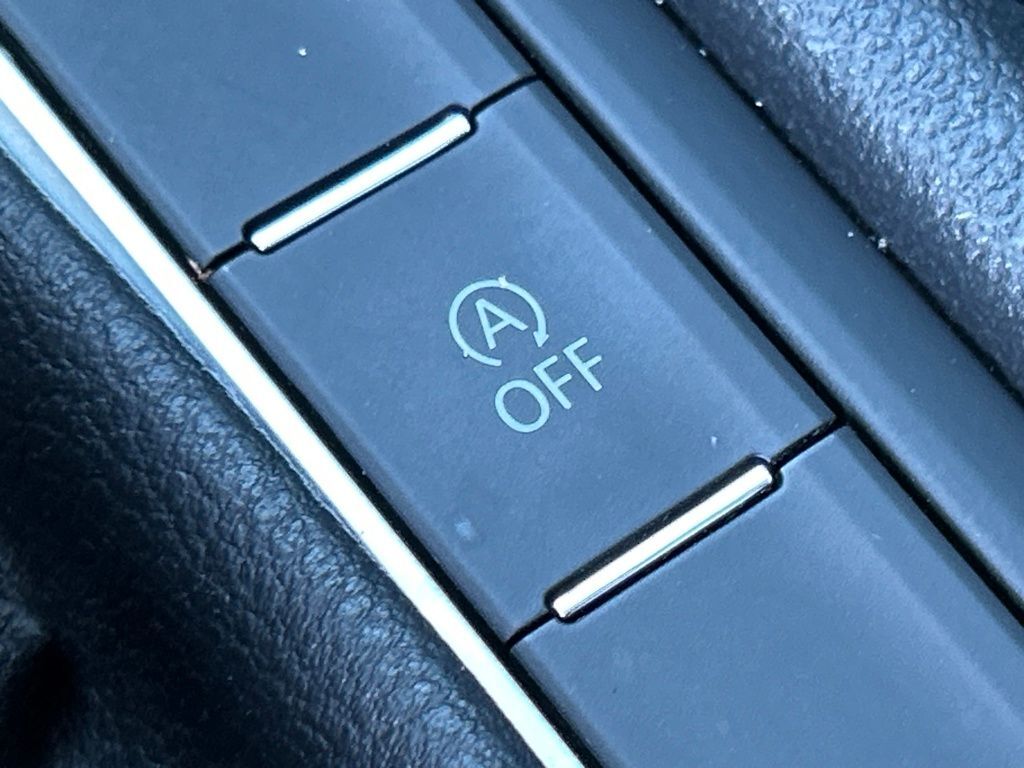 2022 Volkswagen Taos 1.5T SE Lakeland FL