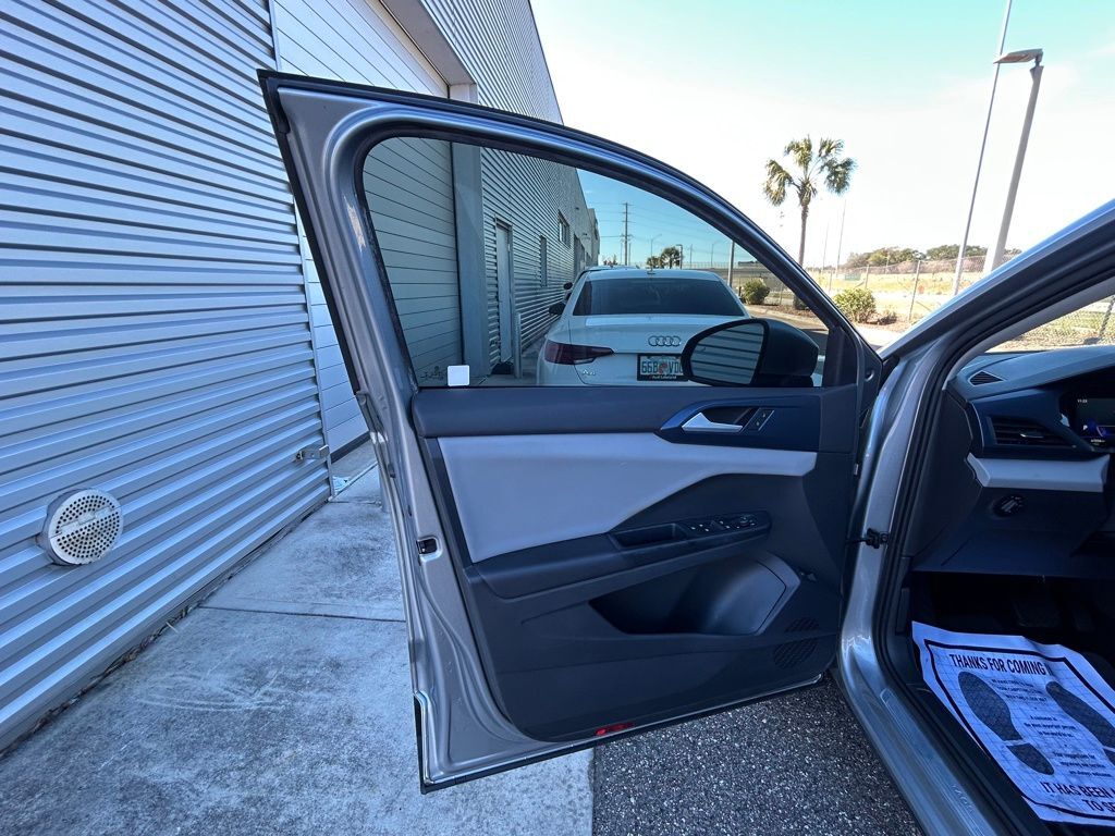 2022 Volkswagen Taos 1.5T SE Lakeland FL